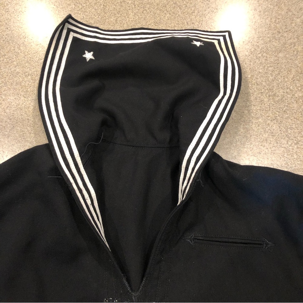 Vintage Navy jumper size 40R blue wool